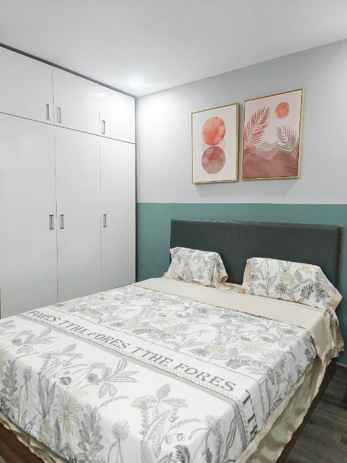 Апартаменты Start House Coliving Walk 5 Minute To The Airport Хошимин Экстерьер фото