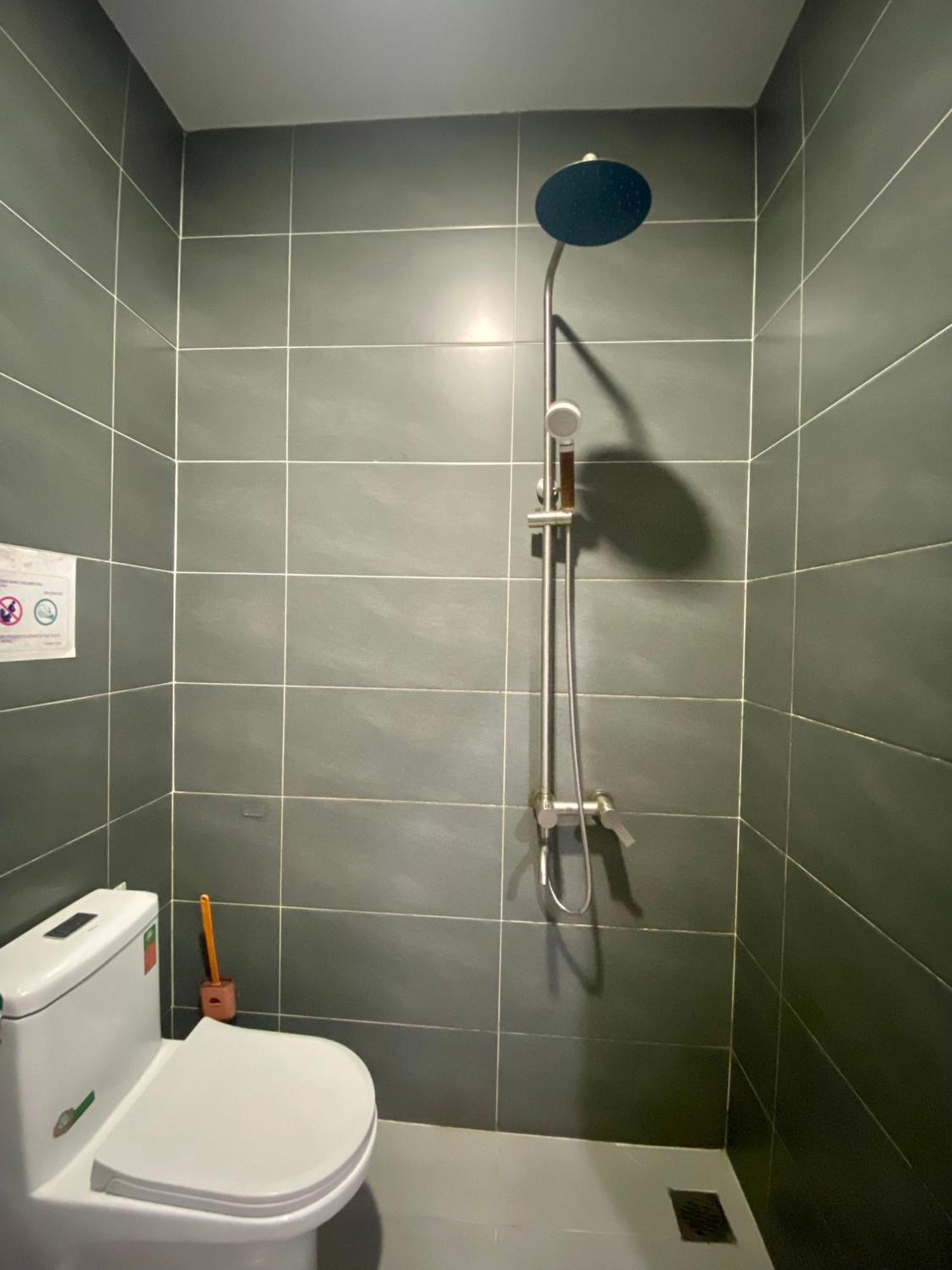 Апартаменты Start House Coliving Walk 5 Minute To The Airport Хошимин Экстерьер фото